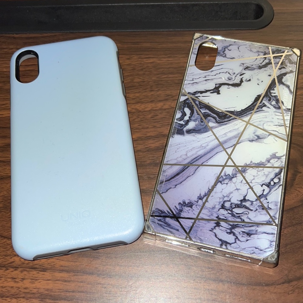 2-Pack of XS Max Phone Cases